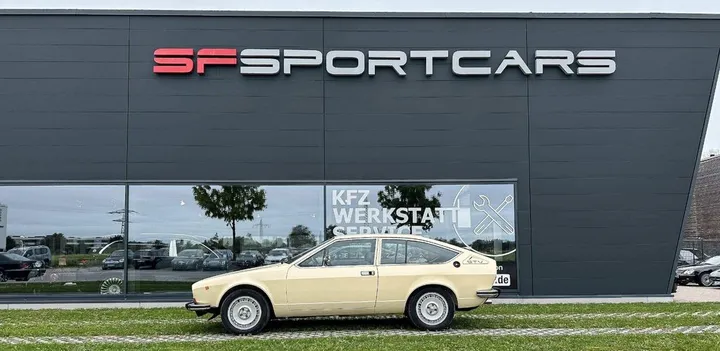 Alfa Romeo Alfetta