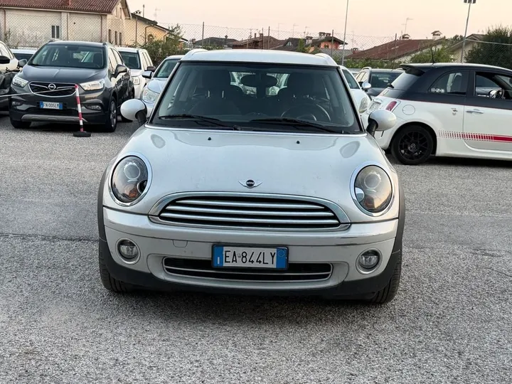 MINI Cooper Clubman