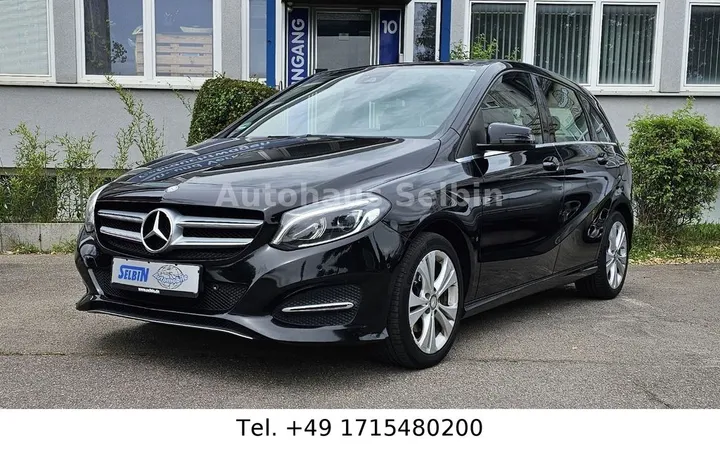 Mercedes-Benz B 220