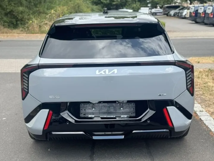 Kia EV4