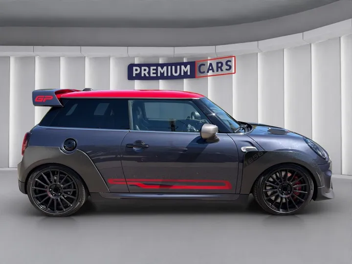 MINI John Cooper Works