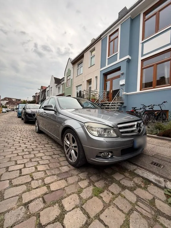 Mercedes-Benz E 320