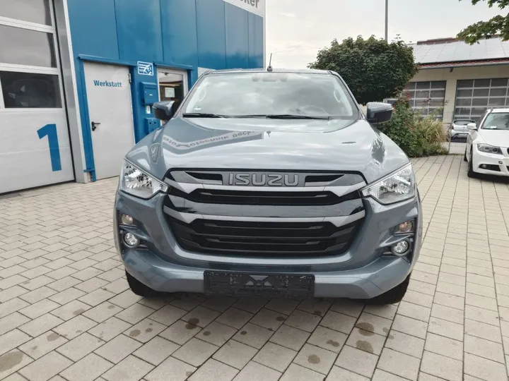Isuzu D-Max