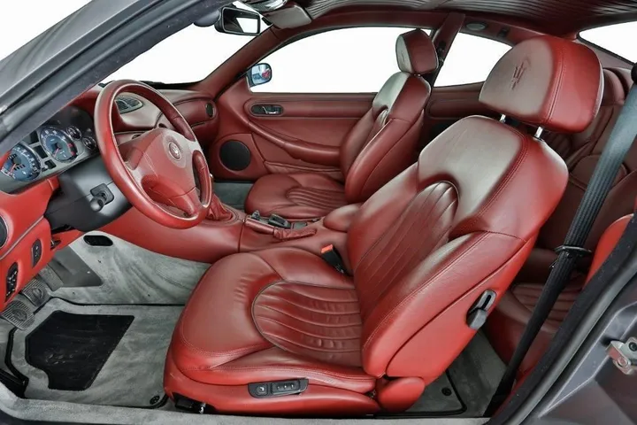 Maserati 3200