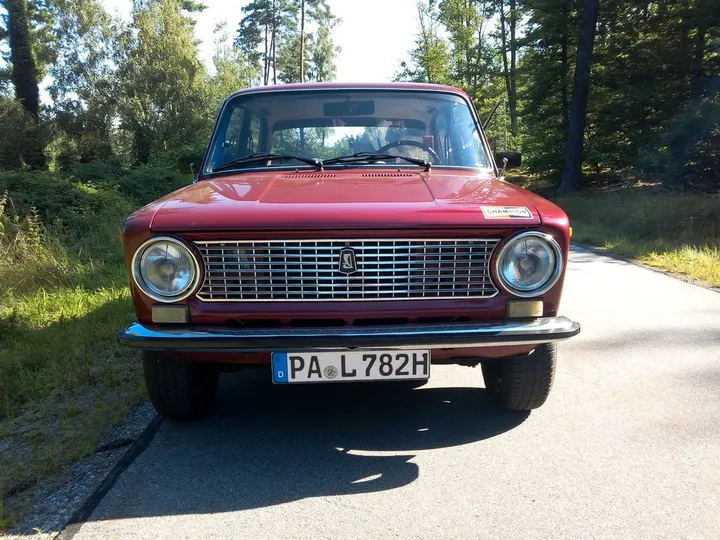 Lada 1200