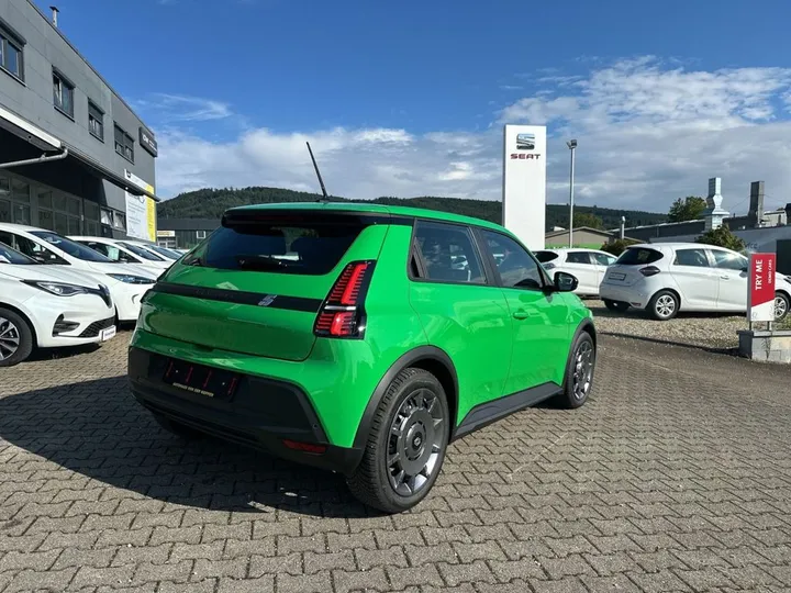Renault R 5