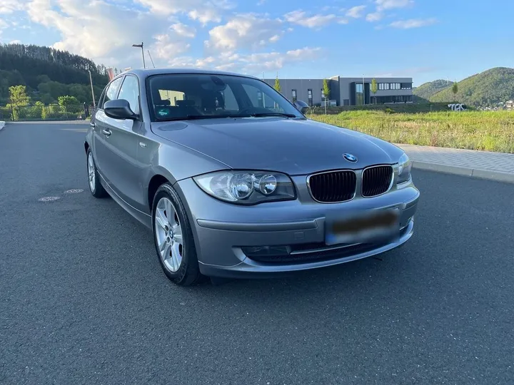 BMW 118
