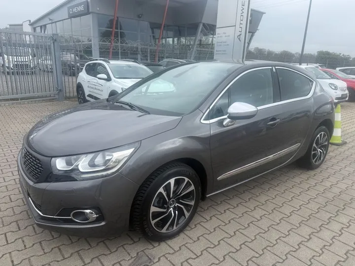 DS Automobiles DS4