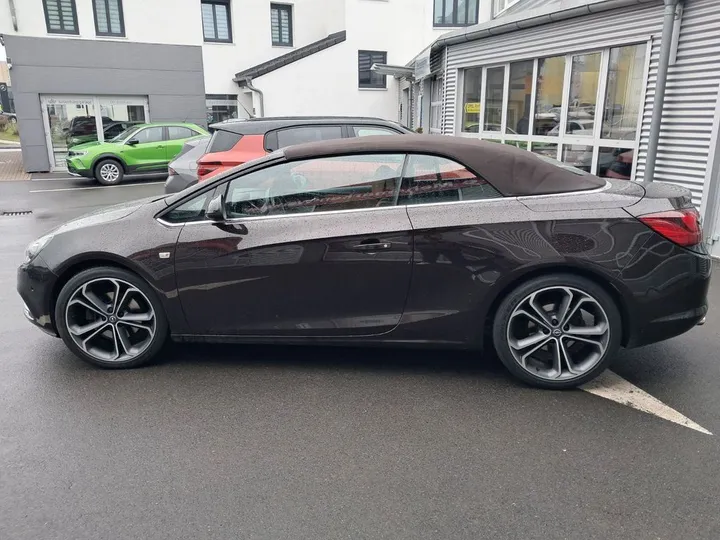 Opel Cascada
