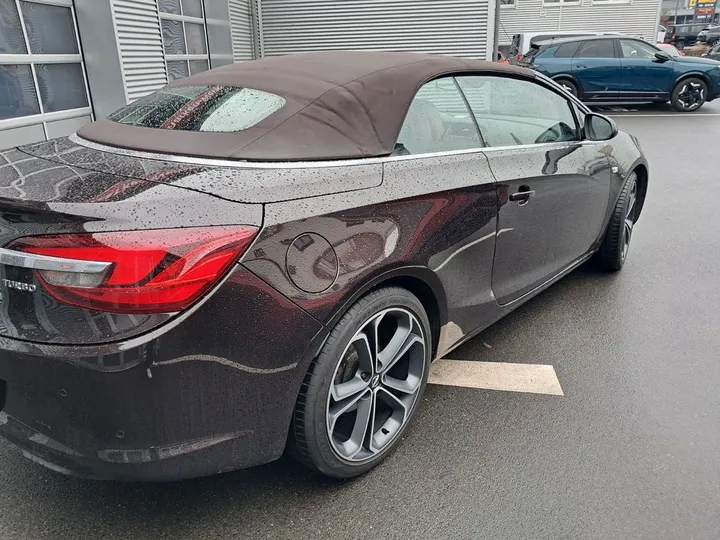 Opel Cascada