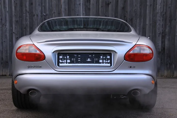 Jaguar XKR