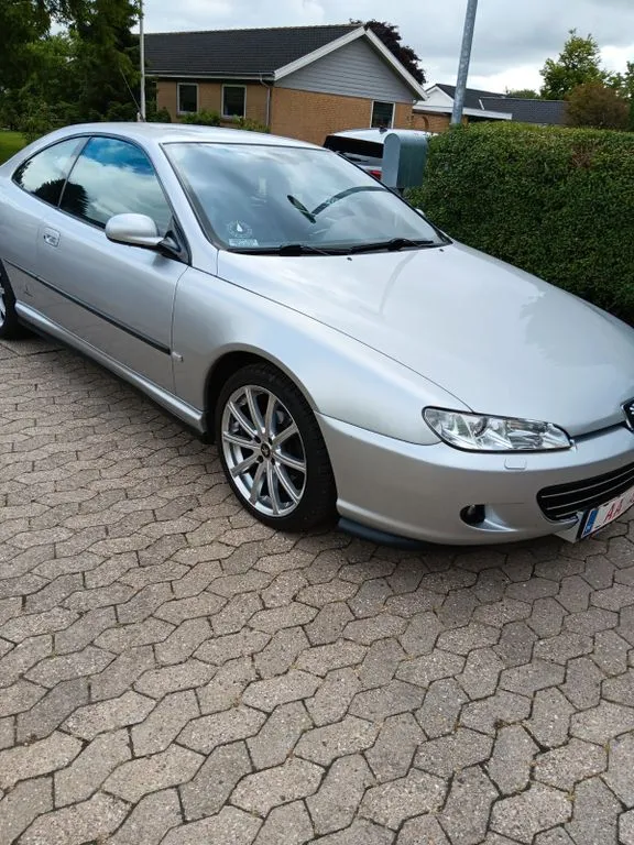 Peugeot 406