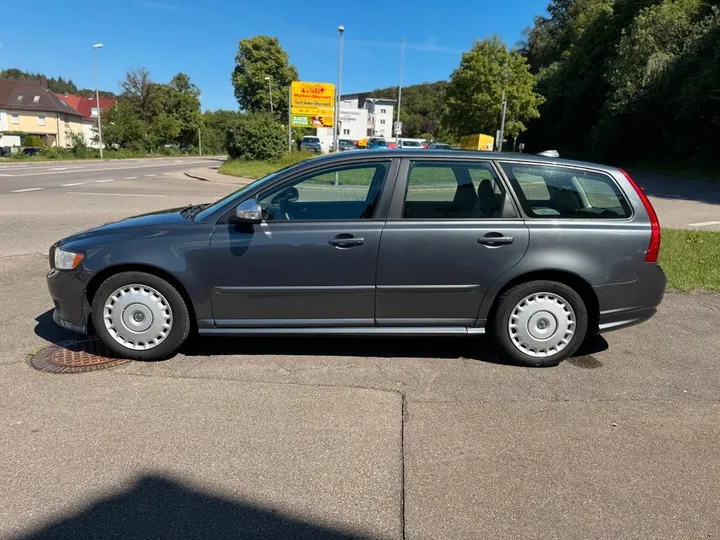 Volvo V50