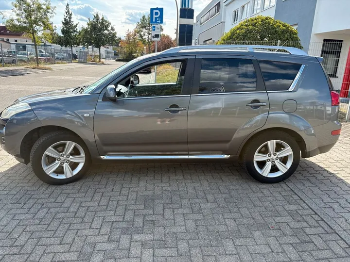 Peugeot 4007