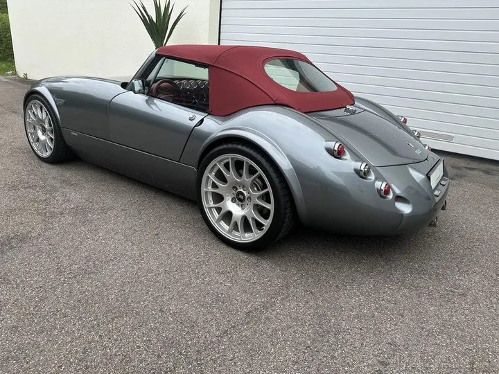 Wiesmann MF 3