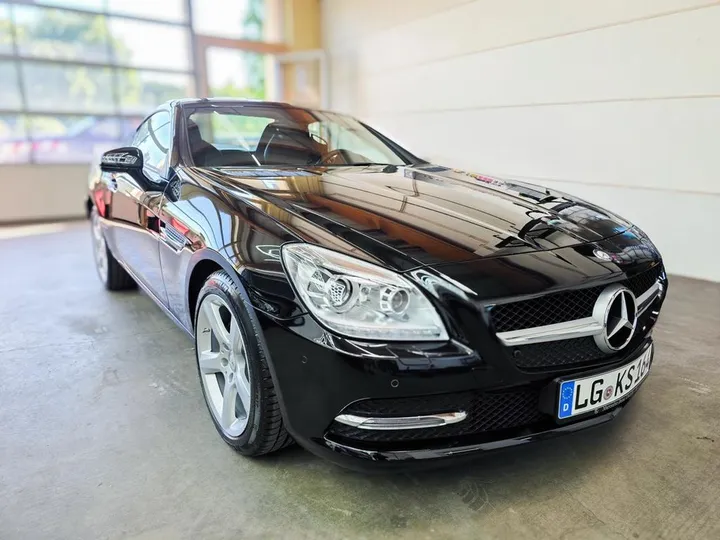 Mercedes-Benz SLK 250