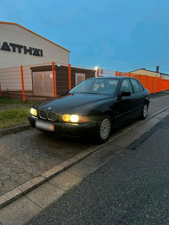 BMW 520
