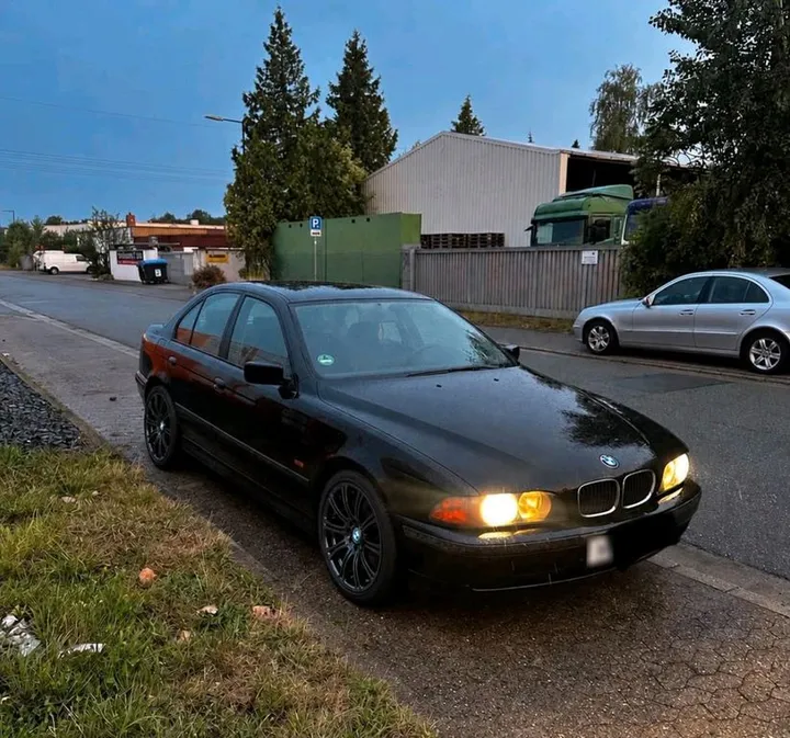 BMW 520