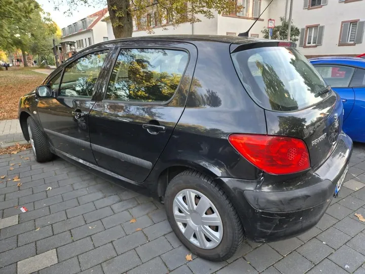 Peugeot 307