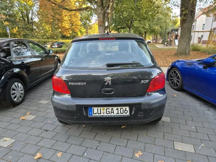 Peugeot 307