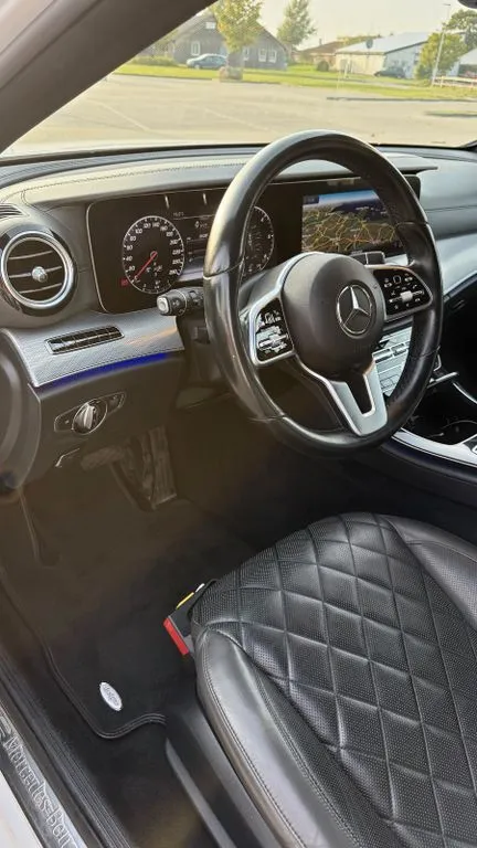 Mercedes-Benz E 400