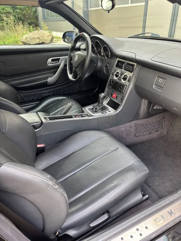 Mercedes-Benz SLK 200