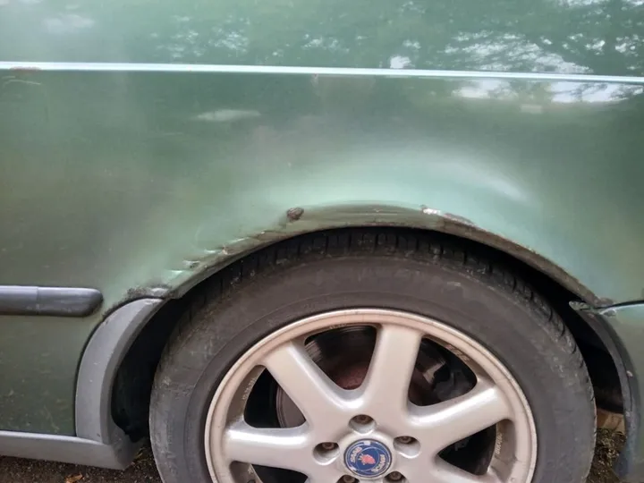 Saab 900