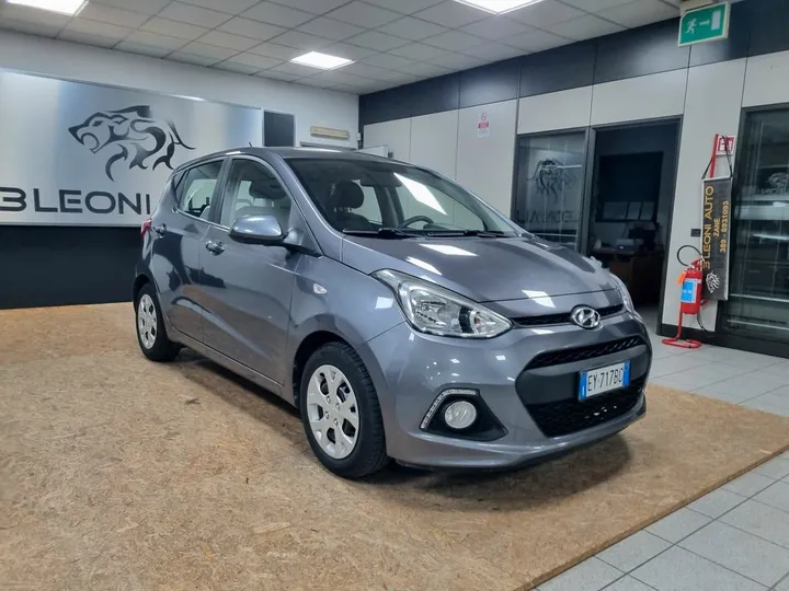 Hyundai i10