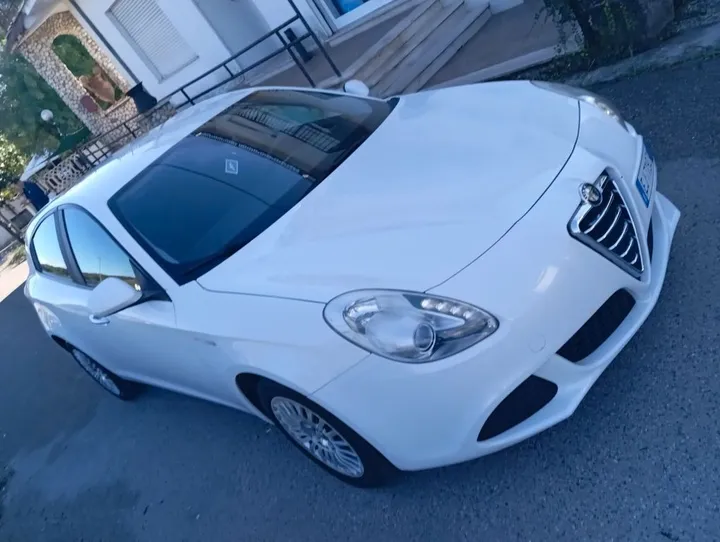 Alfa Romeo Giulietta