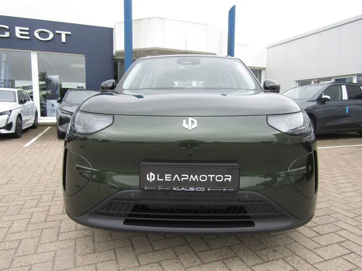 Leapmotor B03X