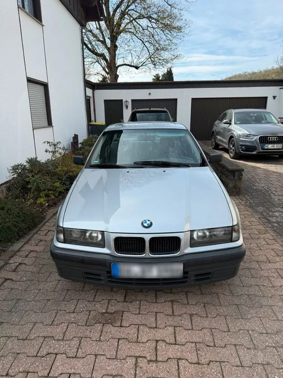 BMW 316