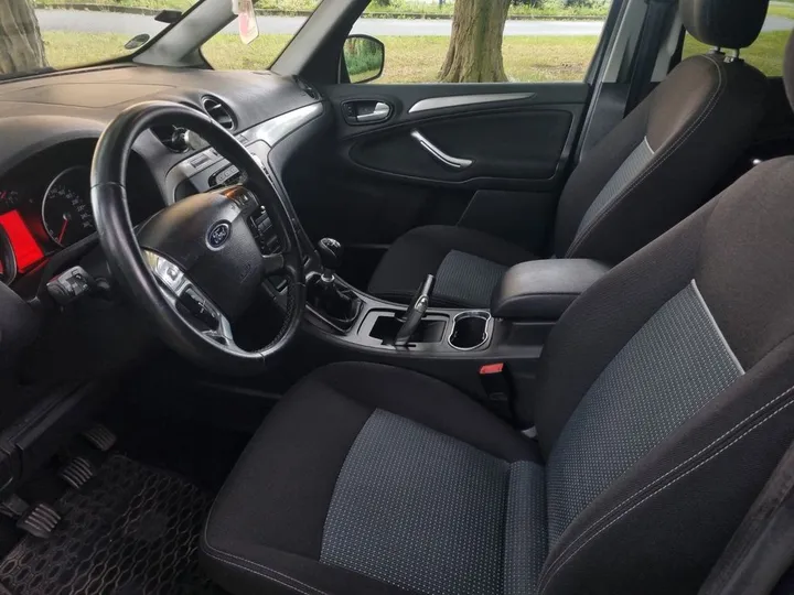 Ford Galaxy