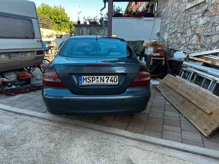Mercedes-Benz CLK 270