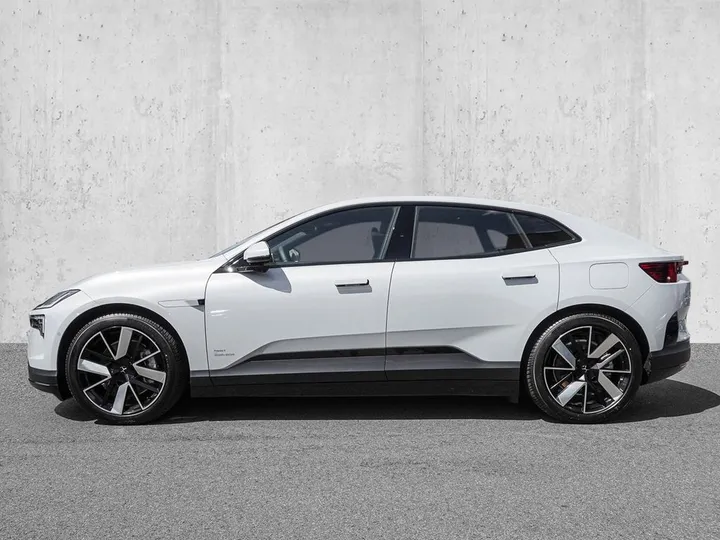 Polestar 4