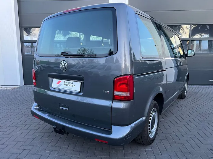 Volkswagen T5 Multivan