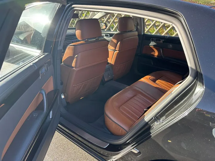 Volkswagen Phaeton