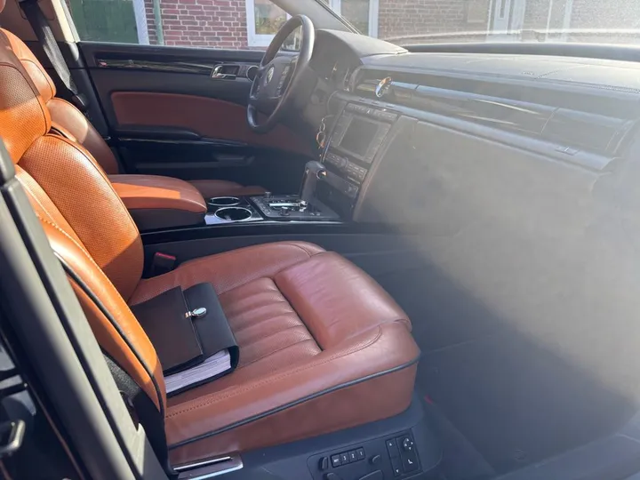 Volkswagen Phaeton