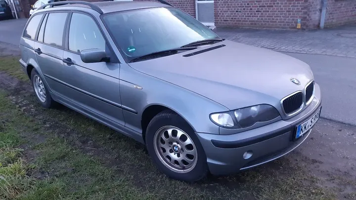 BMW 318