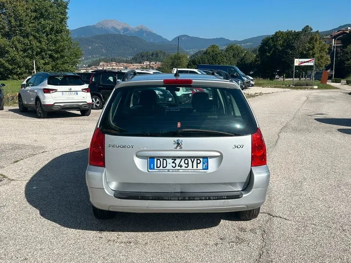 Peugeot 307