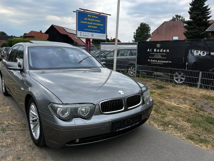 BMW 730