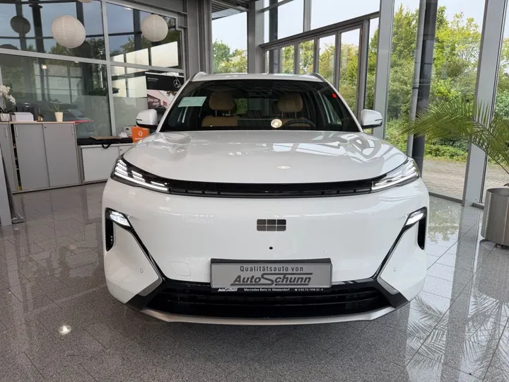 Geely Starray EM-i