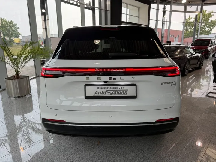 Geely Starray EM-i