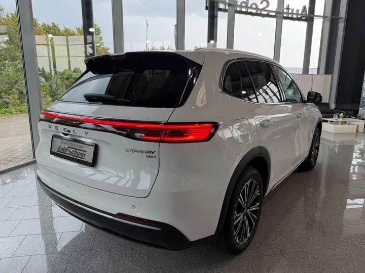 Geely Starray EM-i