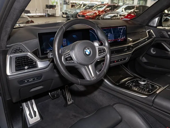 BMW X5 M60