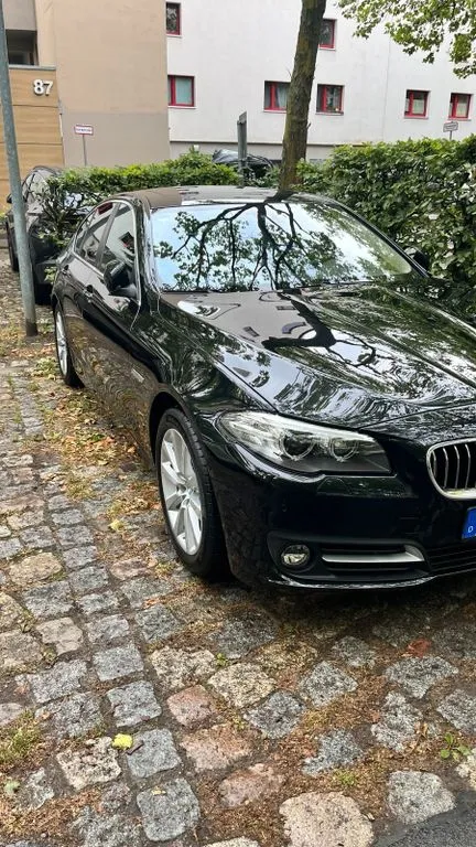 BMW 528