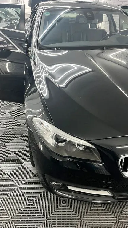 BMW 528
