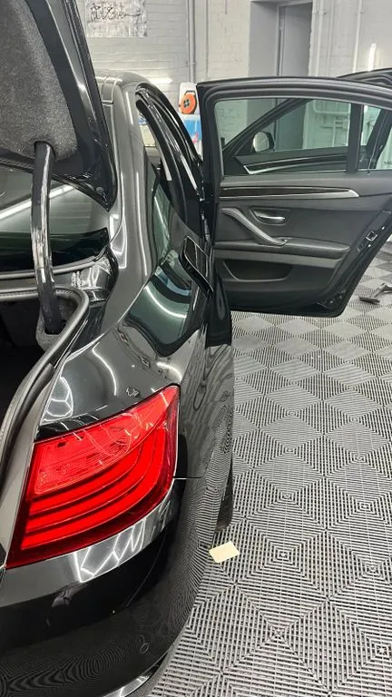 BMW 528
