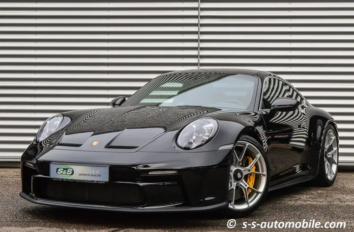 Porsche 992