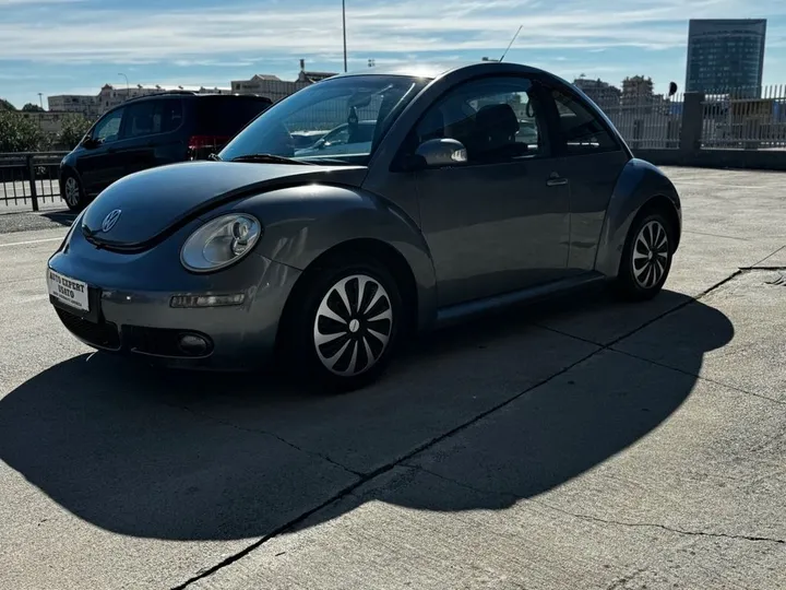 Volkswagen New Beetle