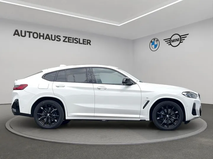 BMW X4 M40